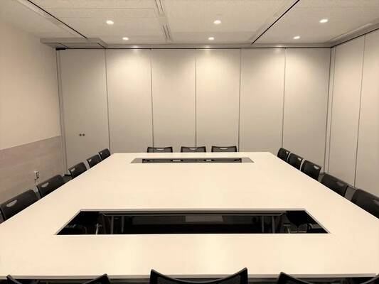 リロの会議室　コンフォート新宿会場　Room D-2