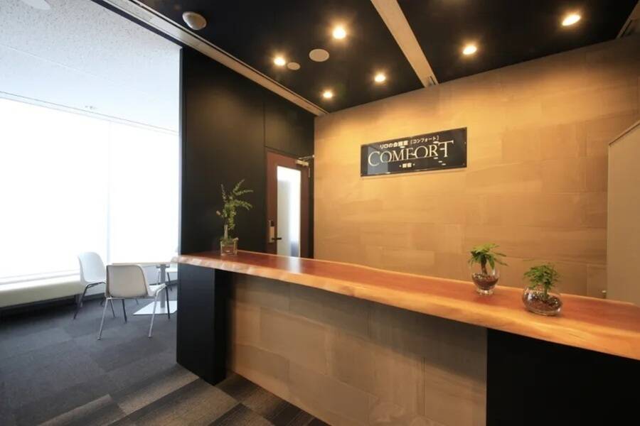 リロの会議室　コンフォート新宿会場　RoomD+E-6