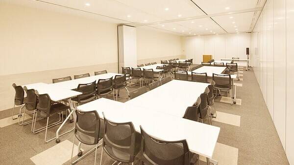 リロの会議室　コンフォート新宿会場　RoomD+E+F-2