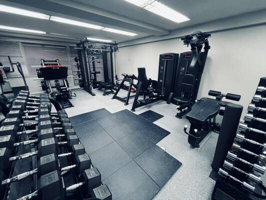ナリジム 赤坂 Gym【移転後Newオープン】-1