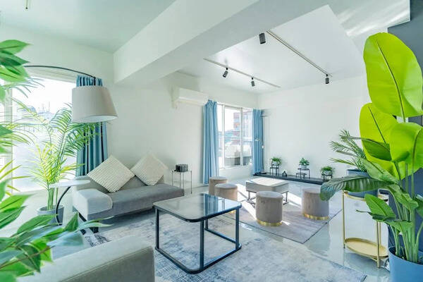 Relax one 池袋-3