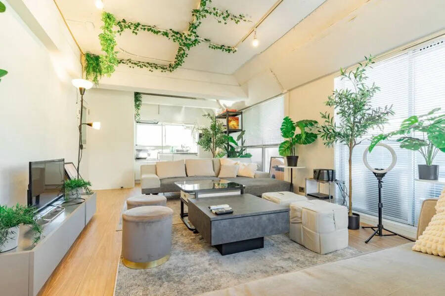 Relax one 池袋西口-11