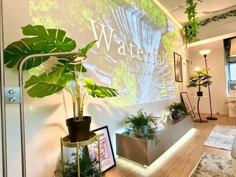 Relax one 池袋西口-19