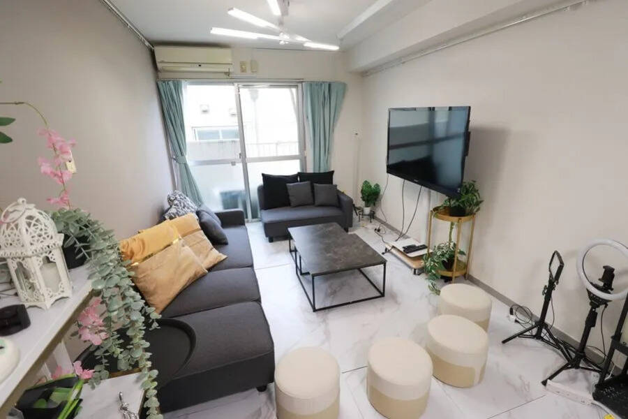 Relax one 池袋東口-6