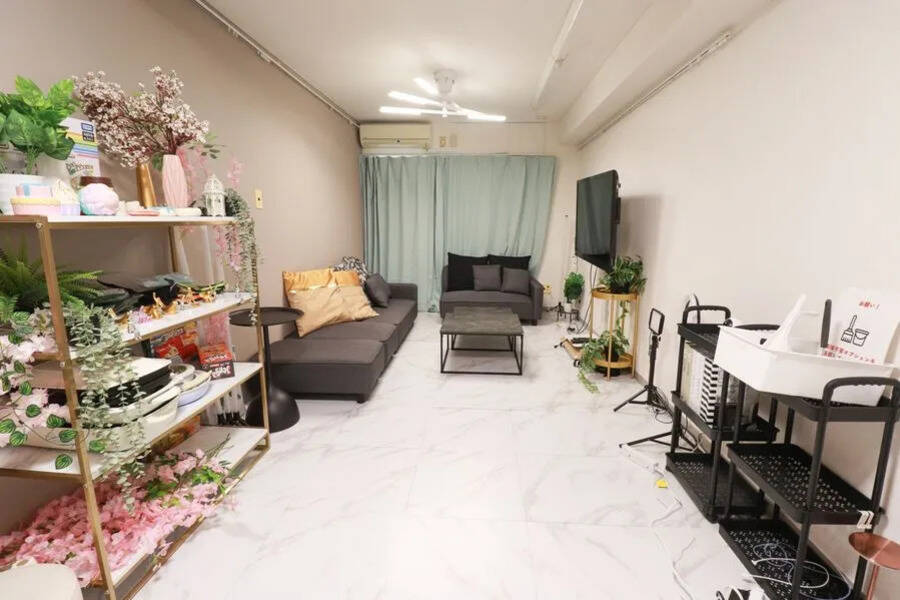 Relax one 池袋東口-12