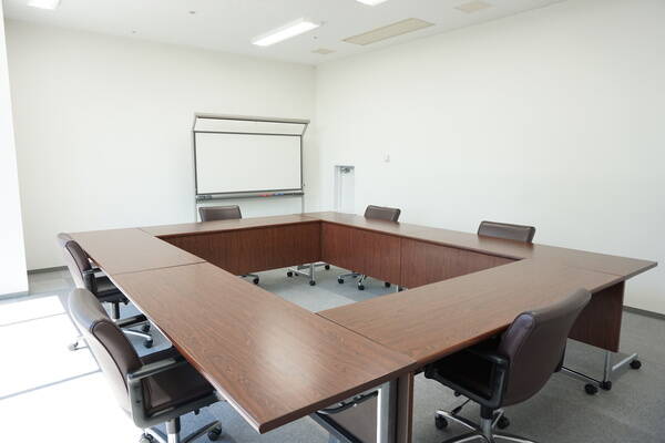 TNC放送会館 貸会議室 第1会議室-3