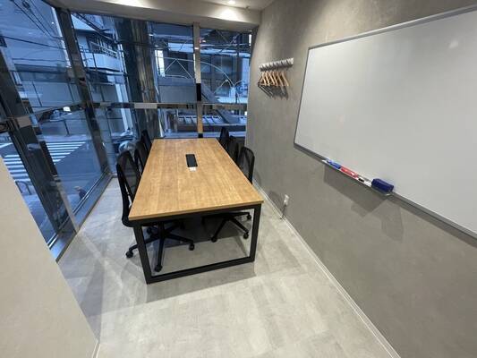 いいオフィス京都四条通6名会議室（Room B）-2