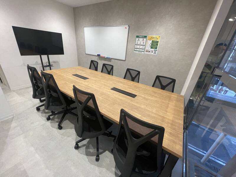 いいオフィス京都四条通8名会議室（Room A）-1