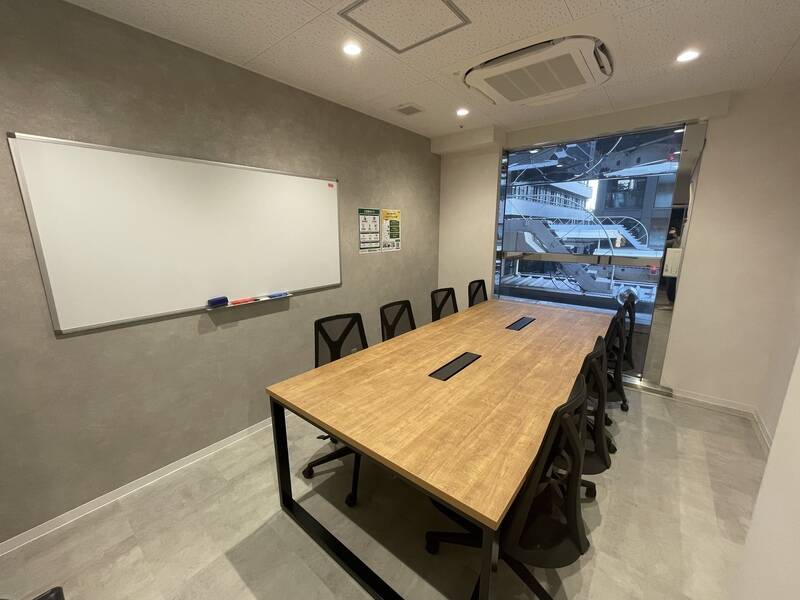 いいオフィス京都四条通8名会議室（Room A）-3