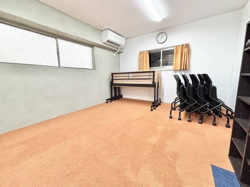 WorkWork Coworking＆Lab 遊戯室＆会議室-4