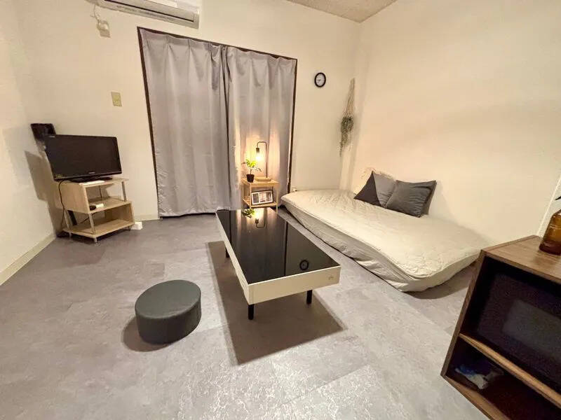 【レンタルスペース】【スペイシー】貸会議室 西宮北口駅 5名の画像