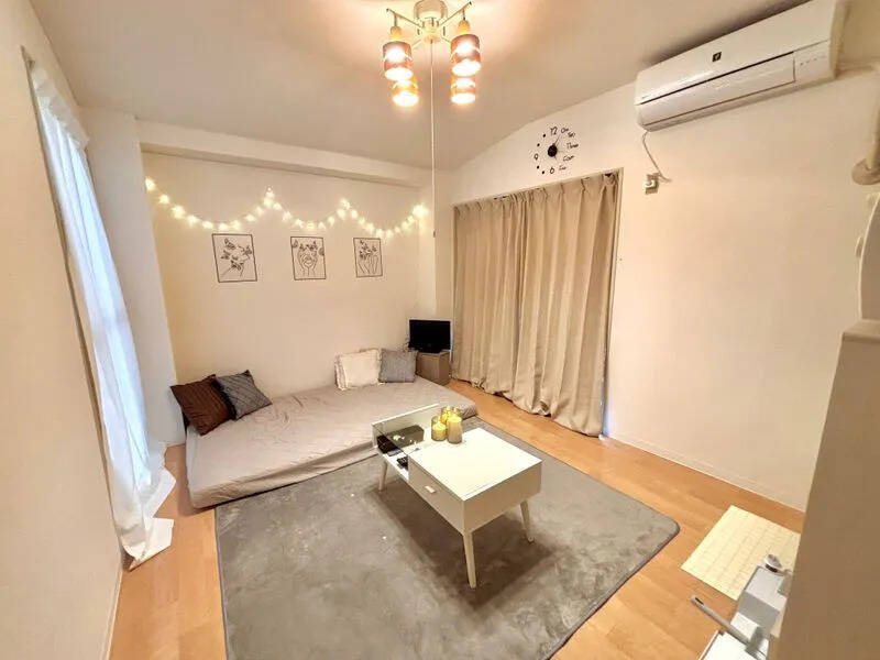 【レンタルスペース】【スペイシー】貸会議室 夙川駅 4名の画像