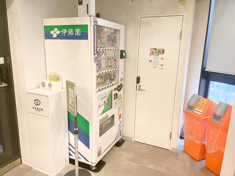 FEEEP池袋東口店｜定員6名完全防音個室｜13(PG)-13