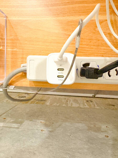 FEEEP学芸大学東口店｜カウンター席｜部屋番号：12(C)-6