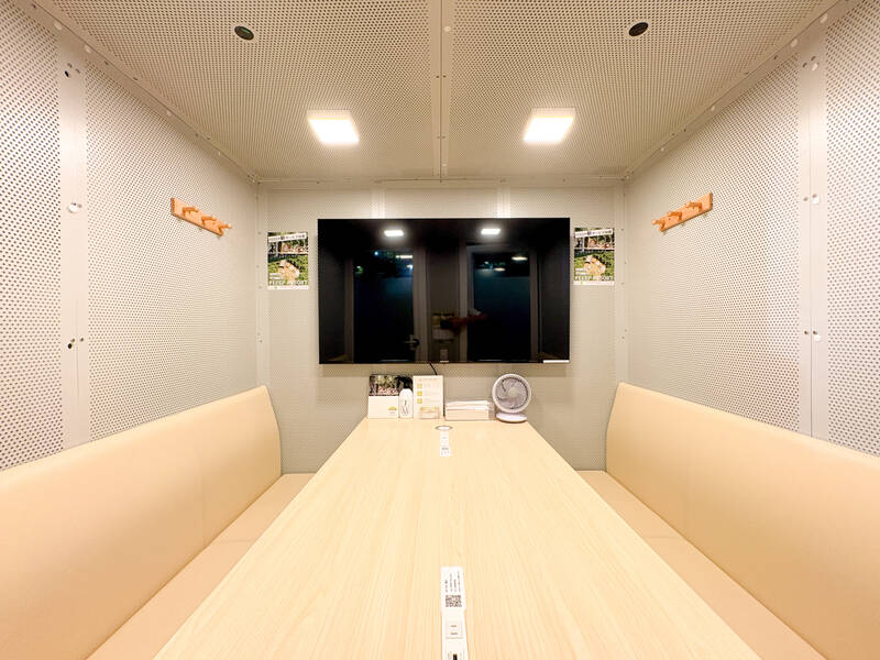 FEEEP渋谷駅前ビル店｜定員6名完全防音個室｜21(PG)-1