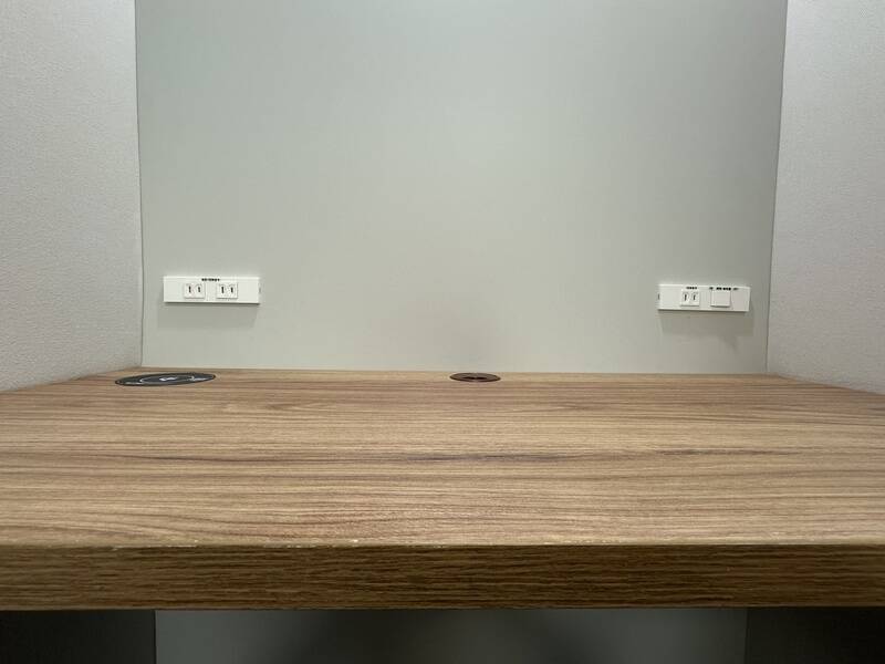 横浜赤レンガ倉庫・富士山を一望できるビル最上階のワークボックス「そら」-3