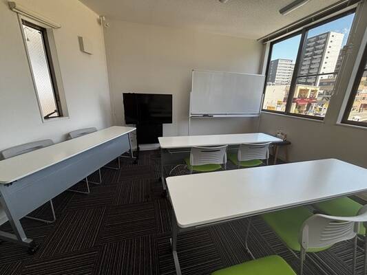 仙台駅東口店2F　会議室-1