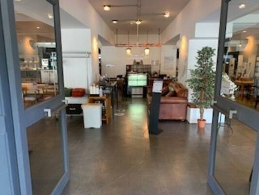 ホテルイルファーロ久留米　Cafe&Barスペース-1