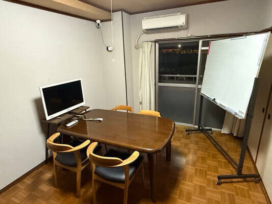 敷戸レンタルスペース-2