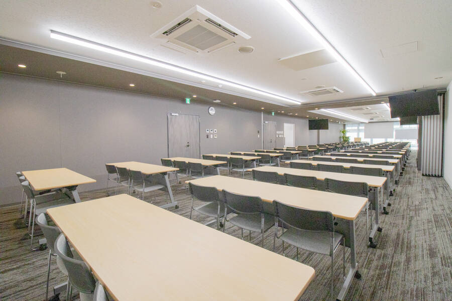 ふれあい貸し会議室 Premium トヨタレンタリース博多駅前A+B-3