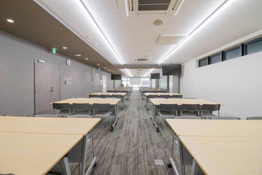 ふれあい貸し会議室 Premium トヨタレンタリース博多駅前A+B-7