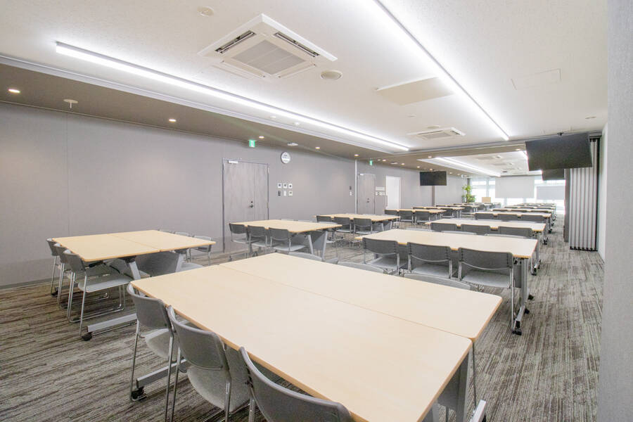 ふれあい貸し会議室 Premium トヨタレンタリース博多駅前A+B-9