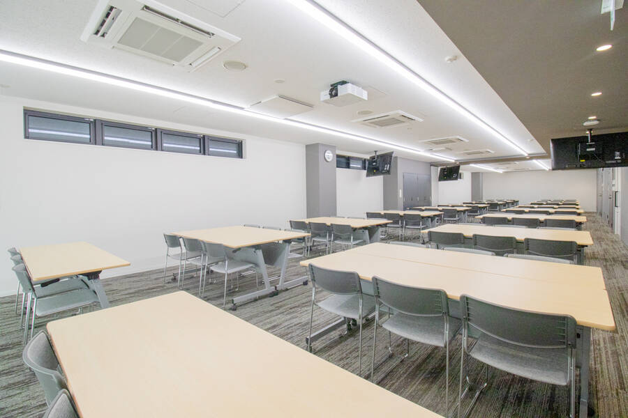 ふれあい貸し会議室 Premium トヨタレンタリース博多駅前A+B-10