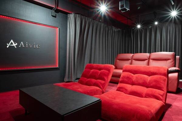 Aivicシネマルーム池袋東口-1