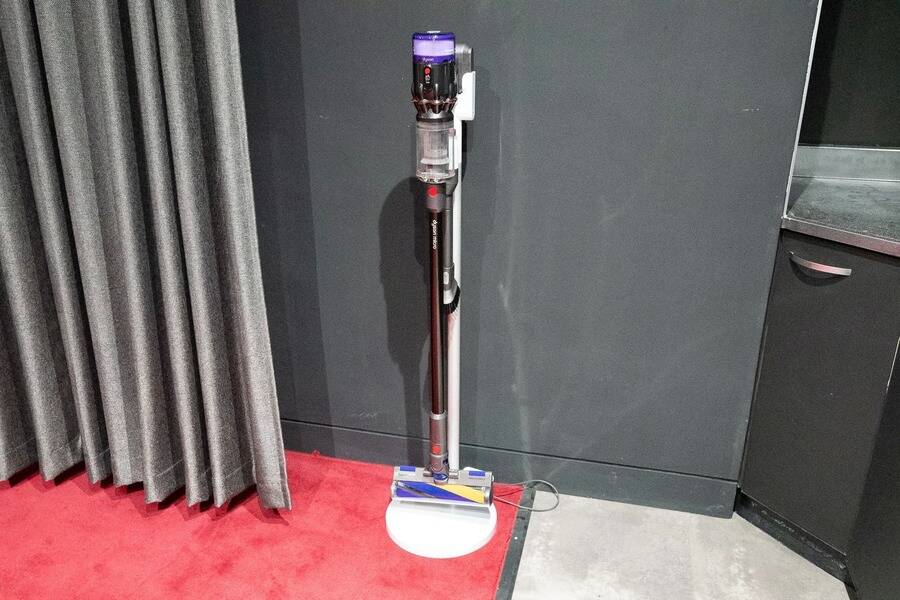 Aivicシネマルーム池袋東口-18