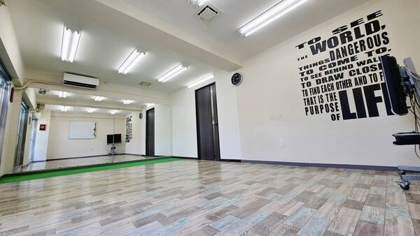 株式会社POP studio Lecst-1