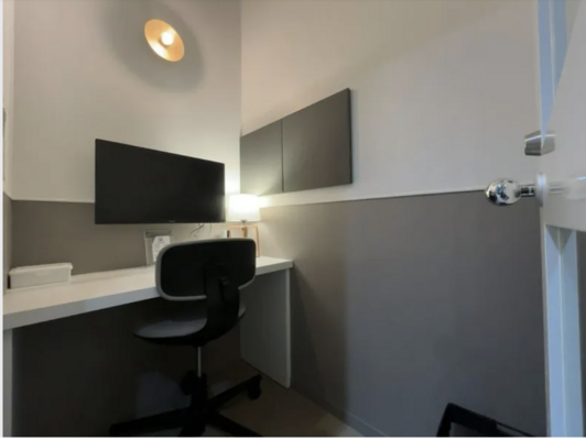 駅直結！１人用個室「T13」集中作業・WEB会議等に最適！-1