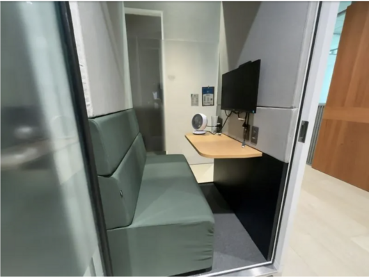 駅直結！１人用個室「T09」集中作業・WEB会議等に最適！-1