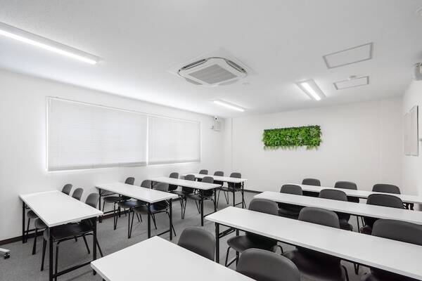 COCO会議室新大阪2号店-1