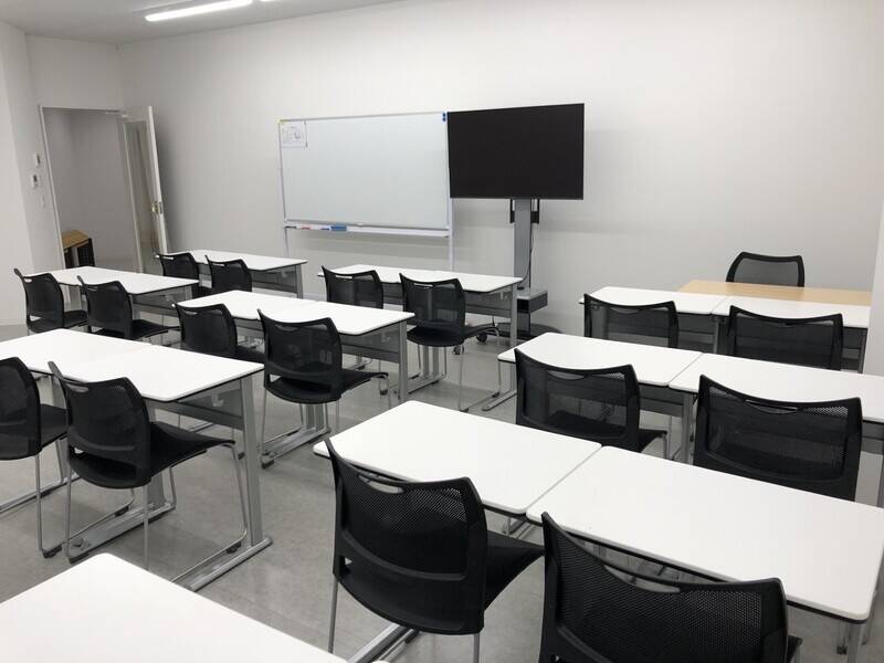 リロの会議室　池袋　801-1