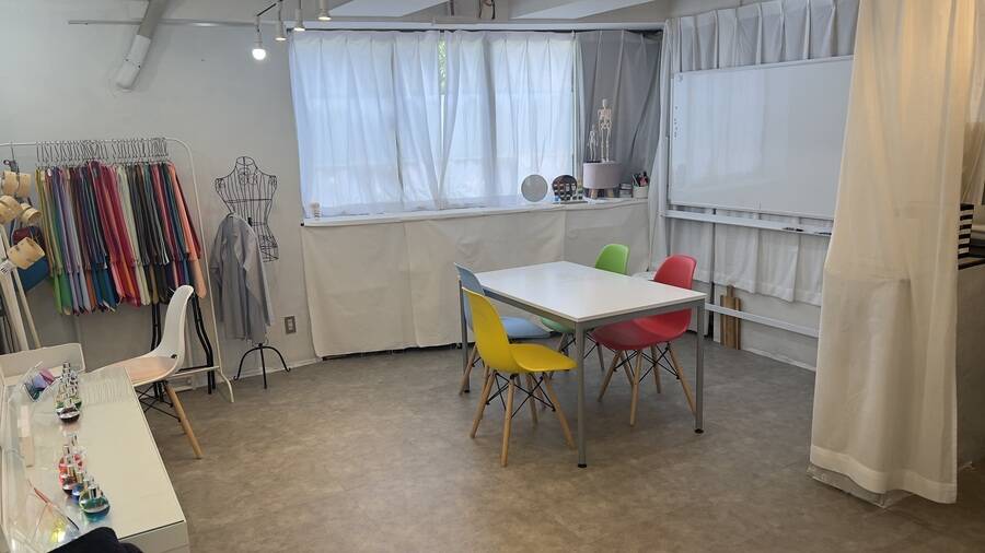 artworkspace COLORS 2F -4