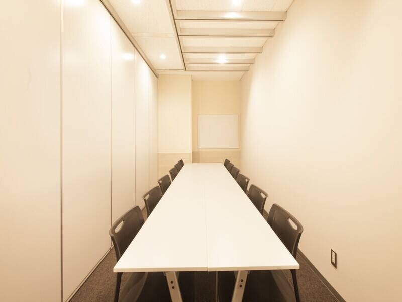 リロの会議室　コンフォート新宿会場　Room F-2