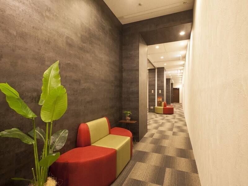 リロの会議室　コンフォート新宿会場　Room F-4