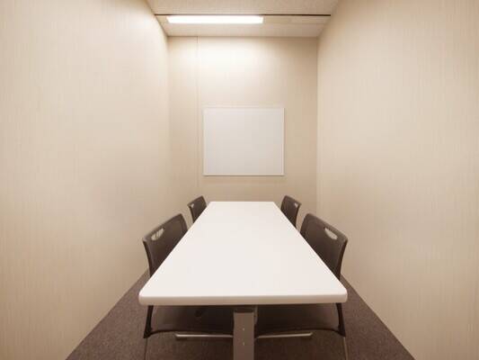 リロの会議室　コンフォート新宿会場　Room C-1