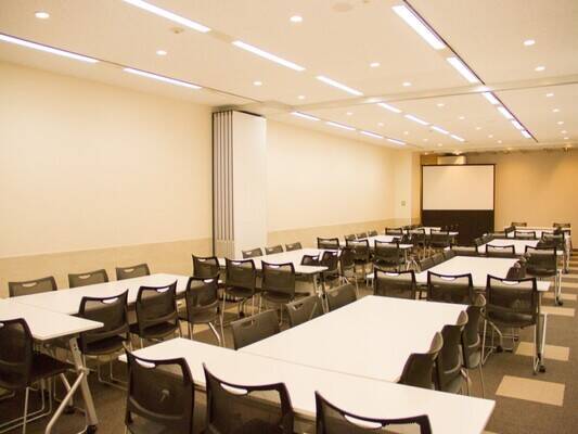 リロの会議室　コンフォート新宿会場　RoomD+E+F-2