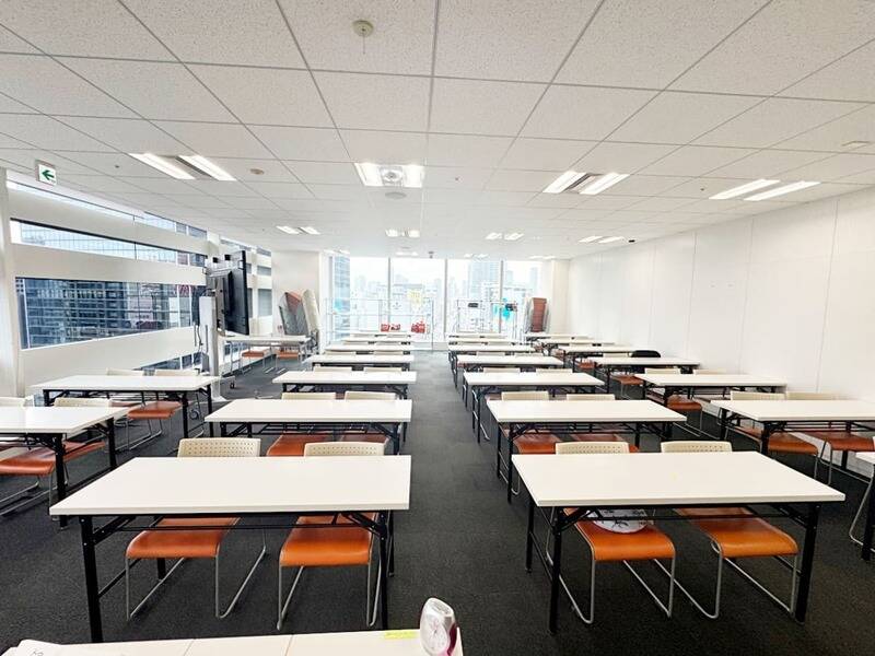 大阪会議室　mediST イベントルーム-5