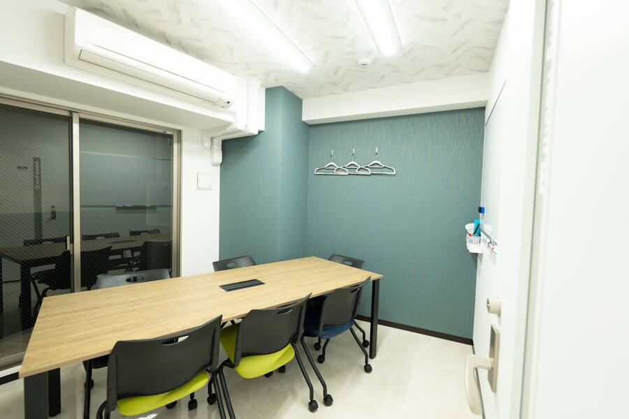 6名用会議室【山】-3