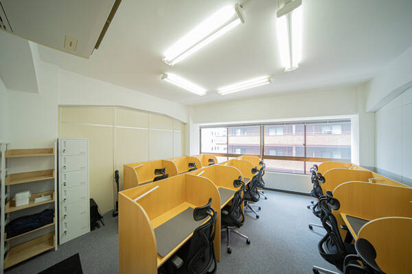 自習室 VERIA(ヴェリア) 天神-1