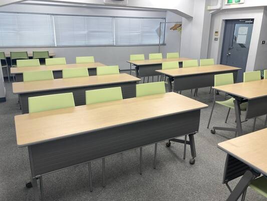 リロの会議室　Forum S サンブリヂ新橋ビル-1