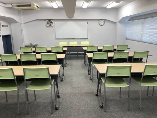 リロの会議室　Forum S サンブリヂ新橋ビル-2