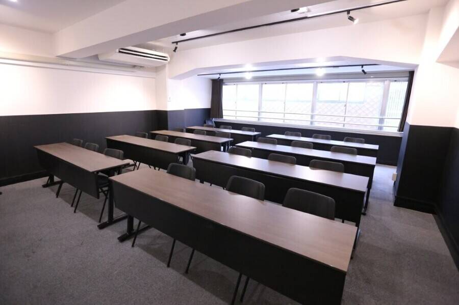 リンクスペース神田B 広々セミナー-2