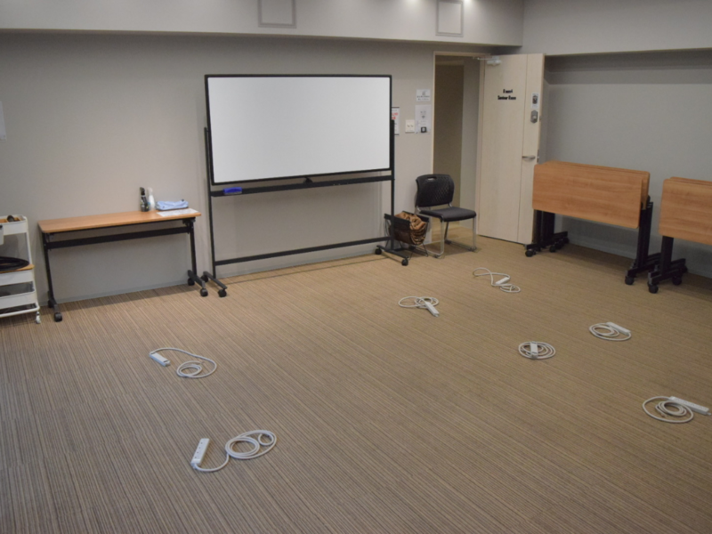 【レンタルスペースペチャクチャ】会議室Room4ーセミナールーム-6