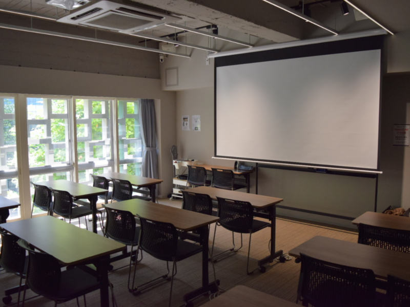 【レンタルスペースペチャクチャ】会議室Room4ーセミナールーム-8