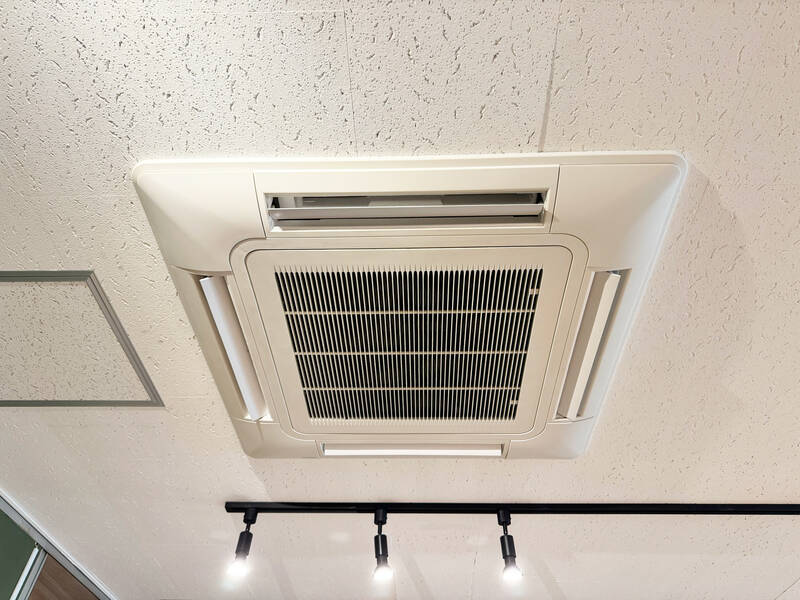 THE POINT新橋｜大会議室「チャップリン」-16