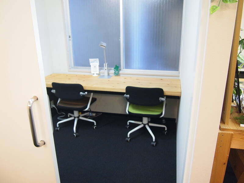 【ROUGH LABO TECH扇町】コワーキング個室ブース-2