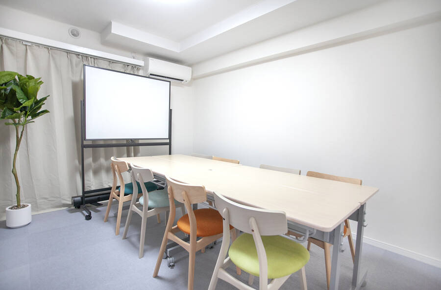 池袋FRIENDS会議室サンフラワー1-7